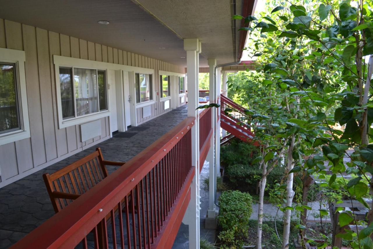 Sebastopol Inn Dış mekan fotoğraf