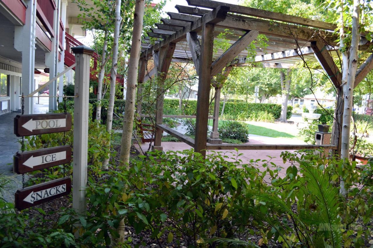 Sebastopol Inn Dış mekan fotoğraf