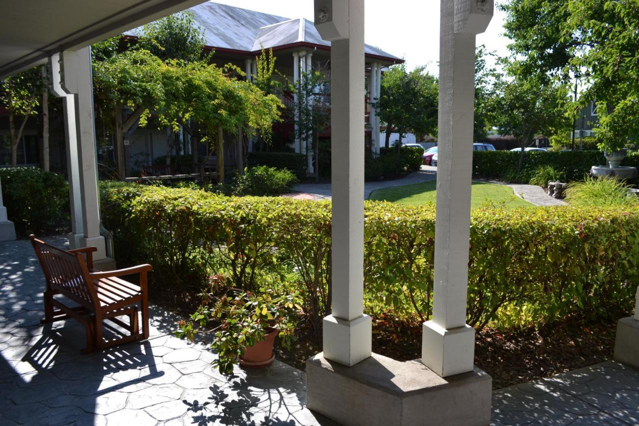 Sebastopol Inn Dış mekan fotoğraf